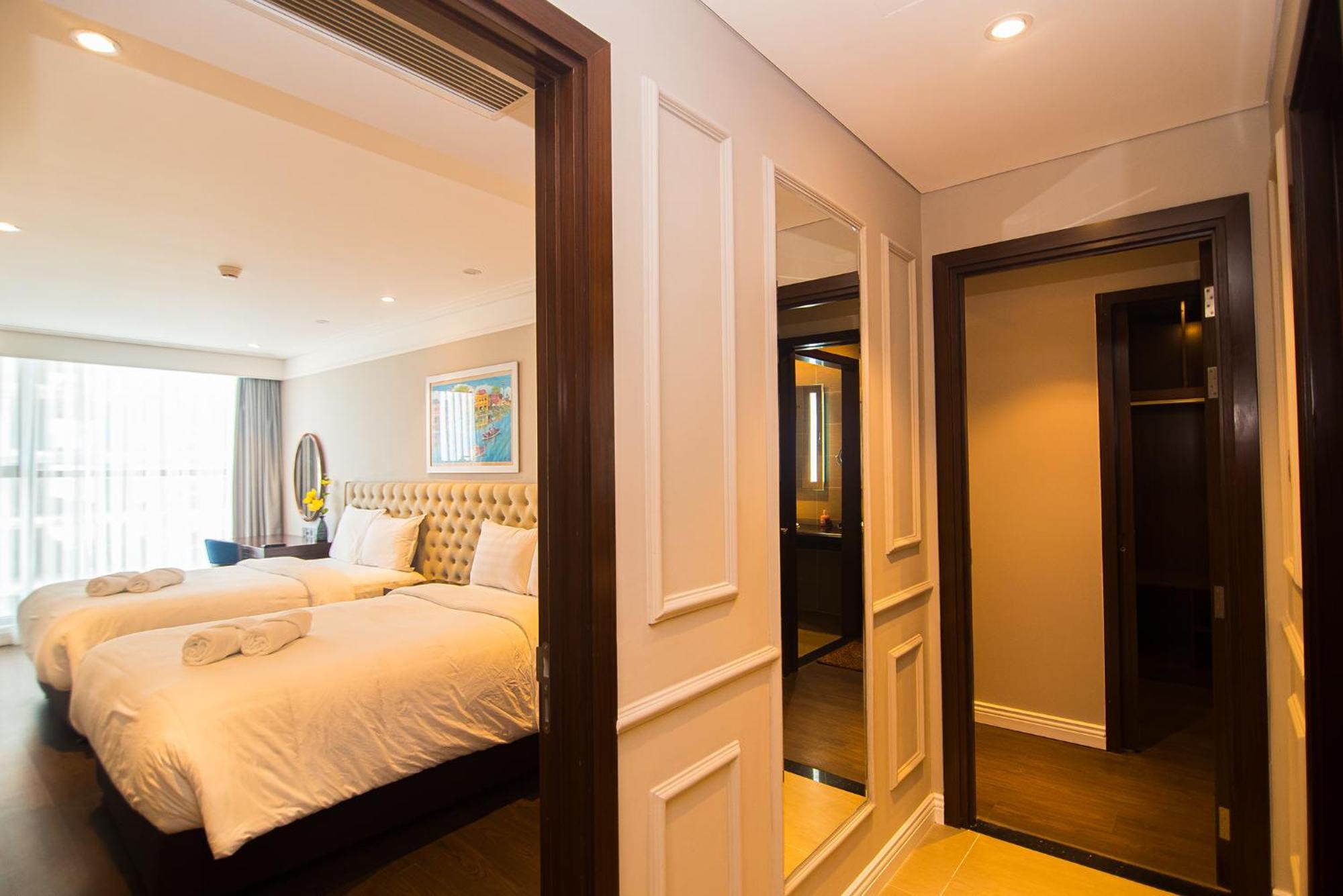 Luxury Opposite Mykhe
